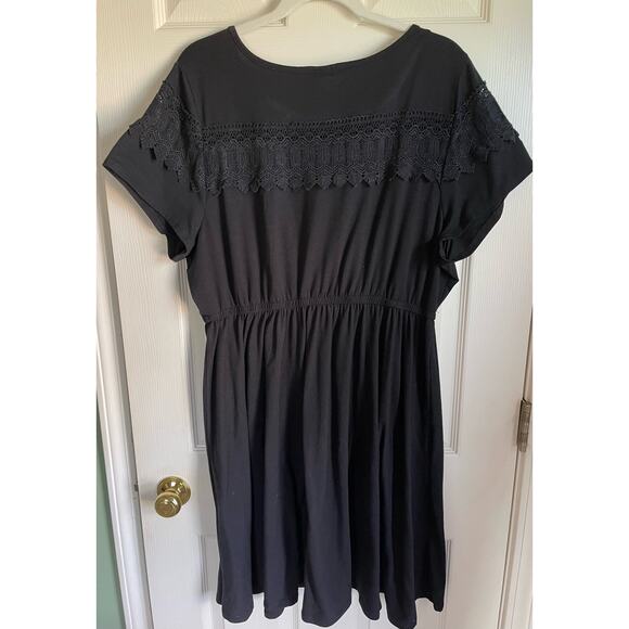 Torrid Dress Black Crochet Lace Elastic Waist Short Sleeve Sz 2X Casual Neutral - Picture 2 of 8